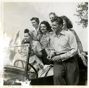 Image description is not available for 1941.017